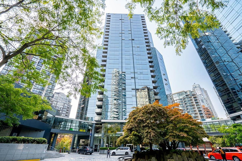1907 - 1050 Burrard Street