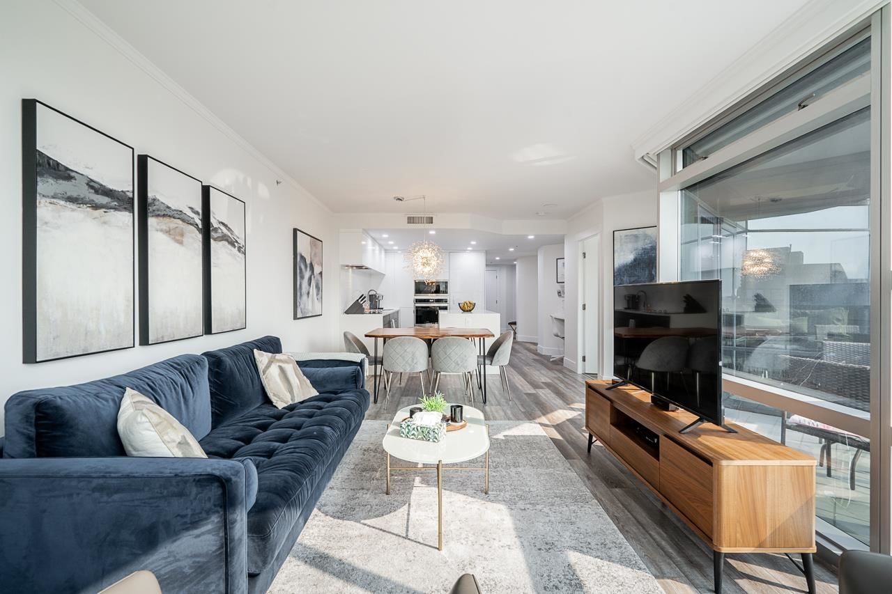 Listing Image 11