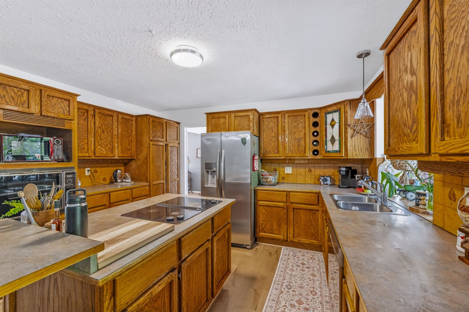 Listing Image 11