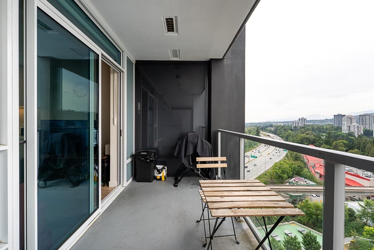 Listing Image 17