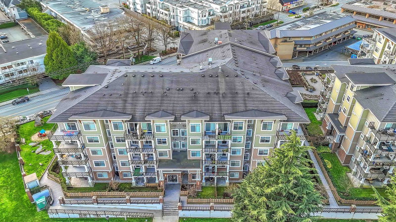 410 - 20696 Eastleigh Crescent