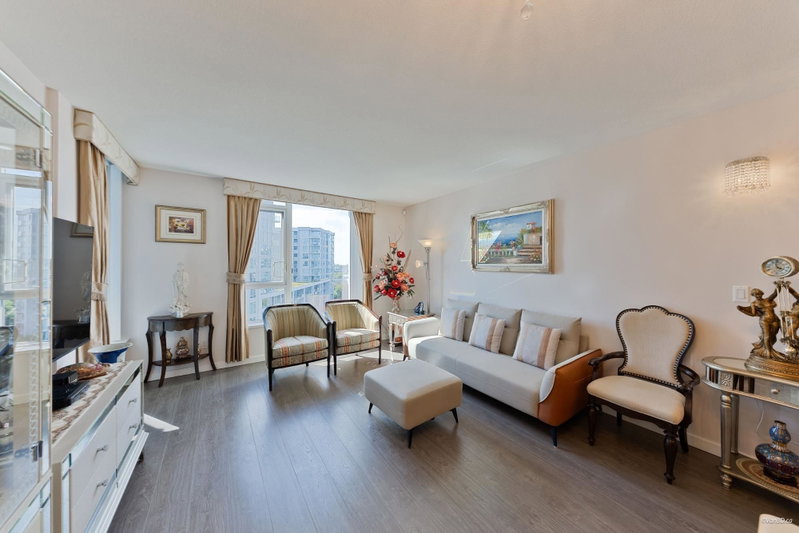 1201 - 3333 Brown Road