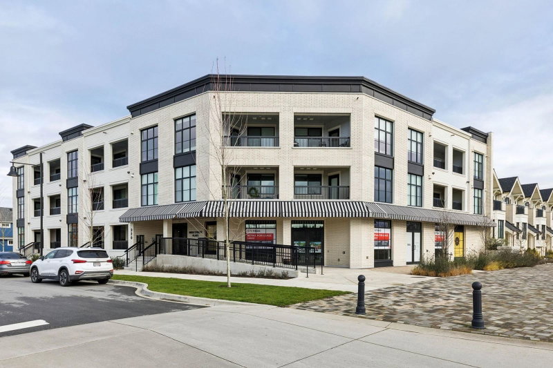 101 - 320 Ridge Street