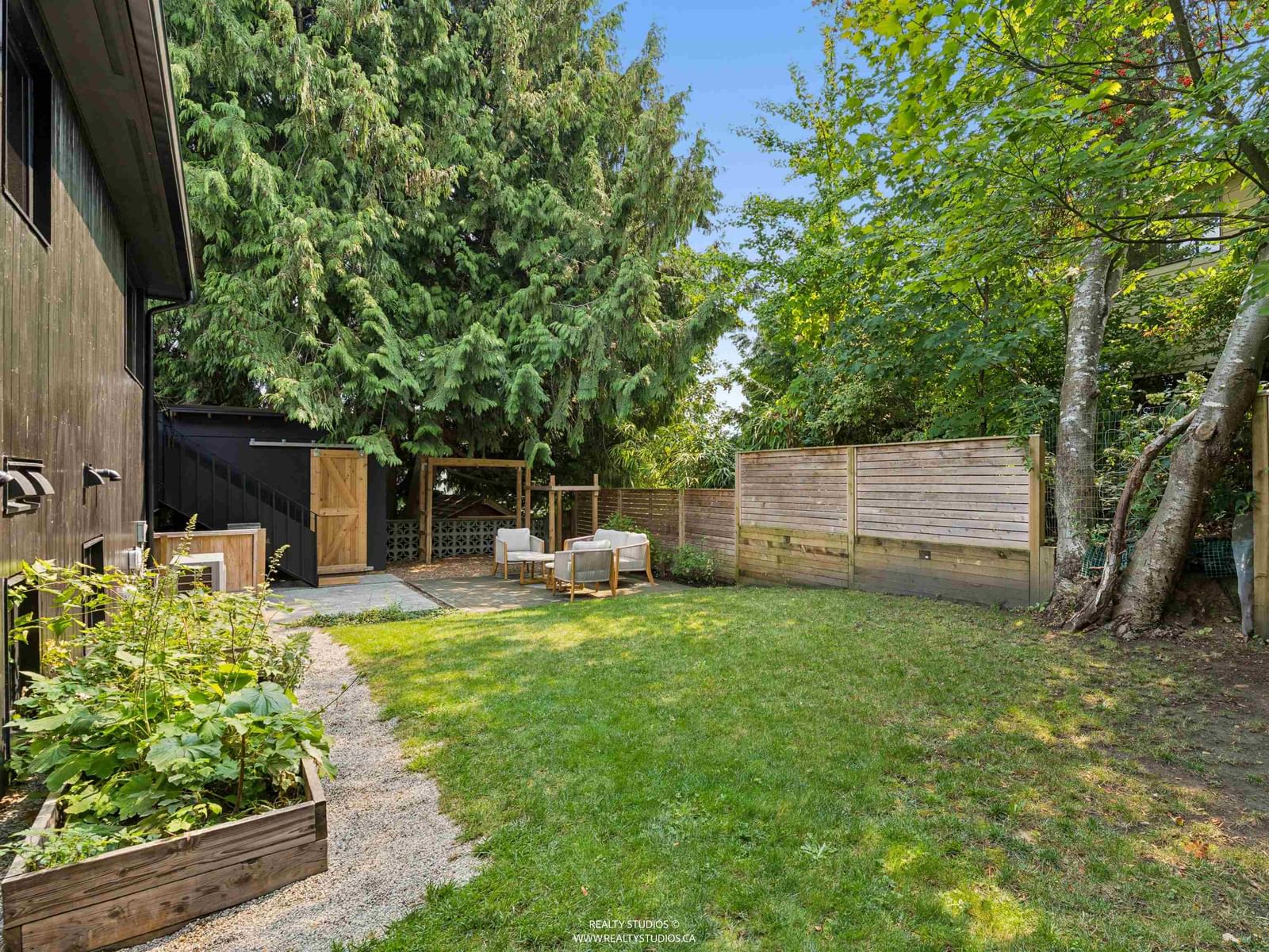 Listing Image 39