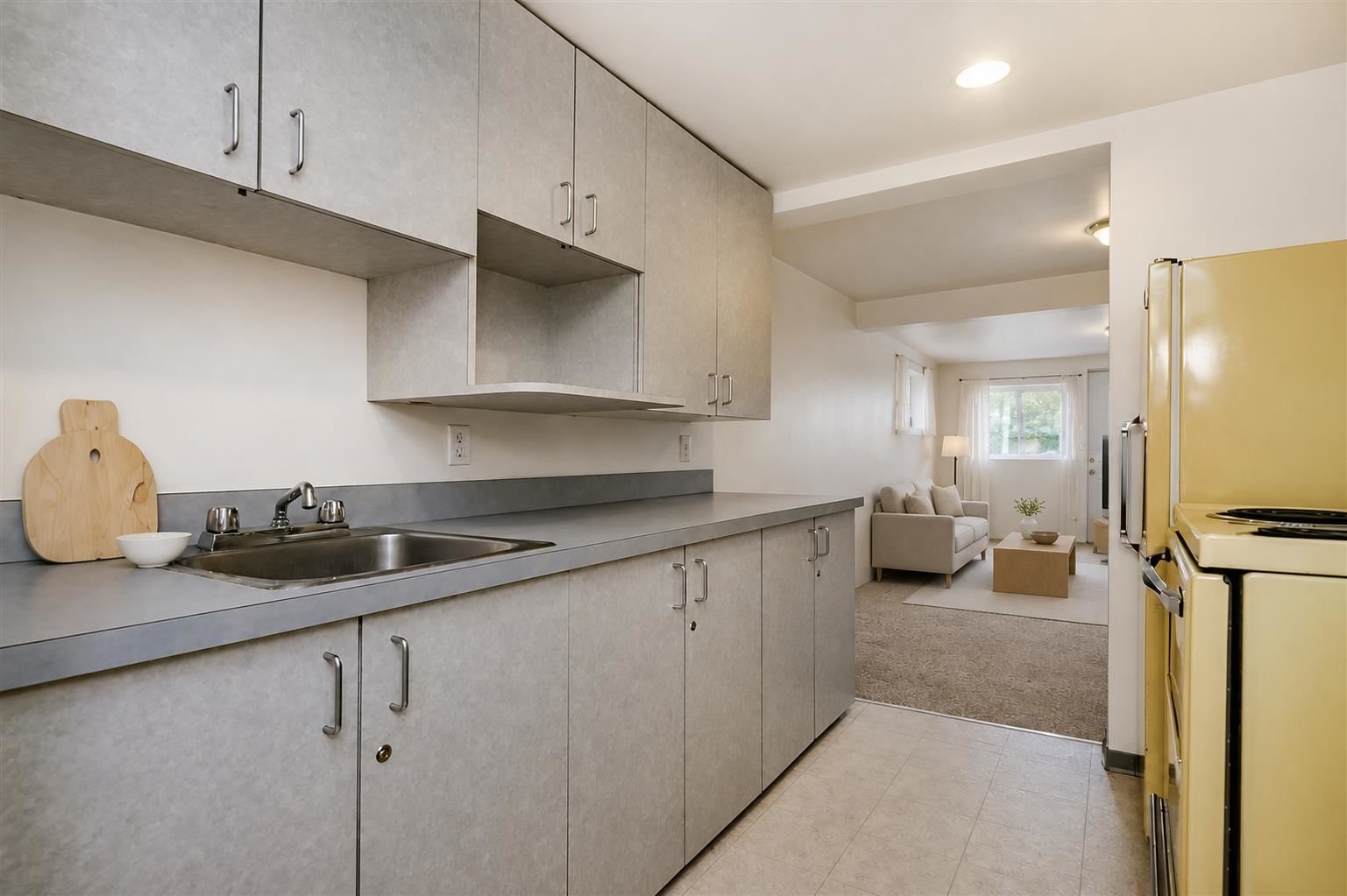 Listing Image 19