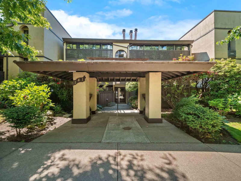 210 - 141 13th Street W