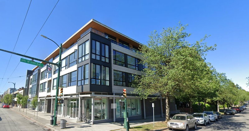 202 - 5325 West Boulevard