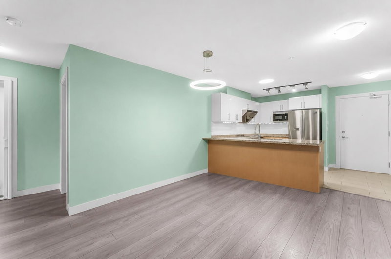 107 - 6800 Eckersley Road