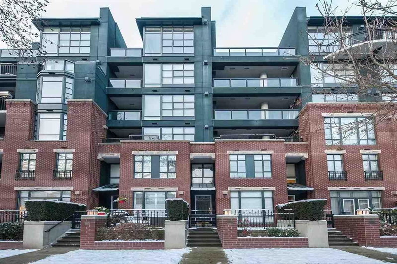 22** 12th Avenue W