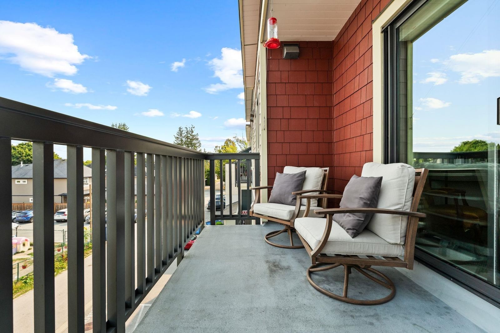Listing Image 17