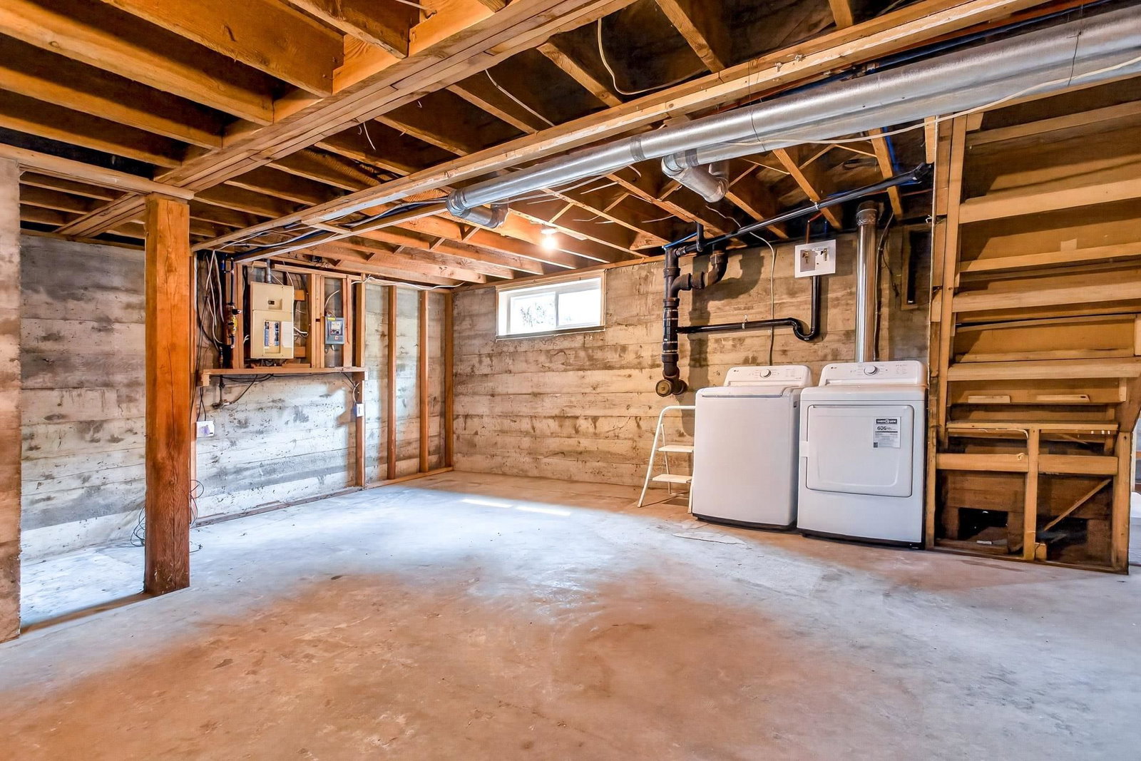 Listing Image 32