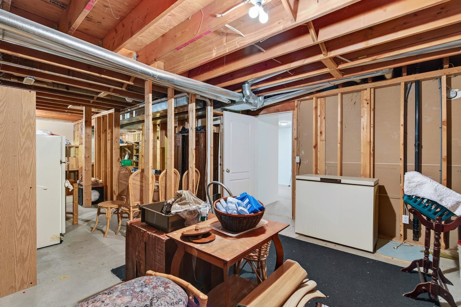 Listing Image 32