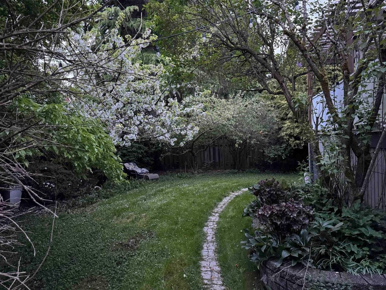 Listing Image 27