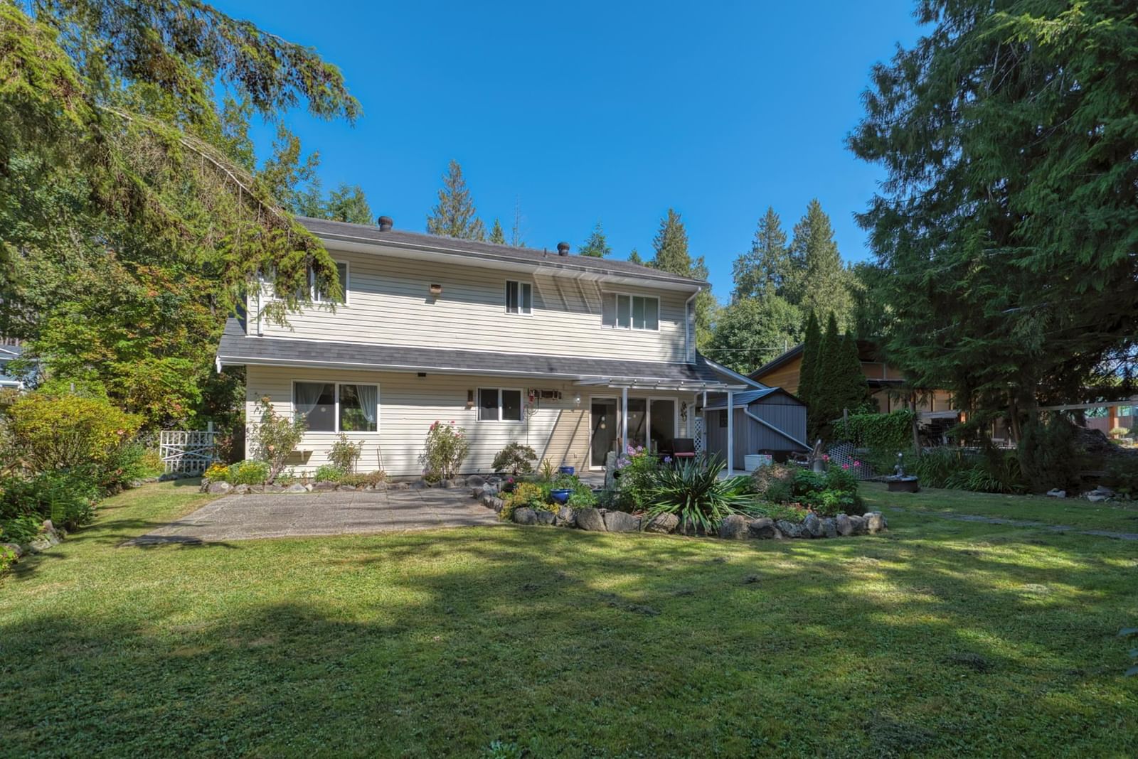 Listing Image 9