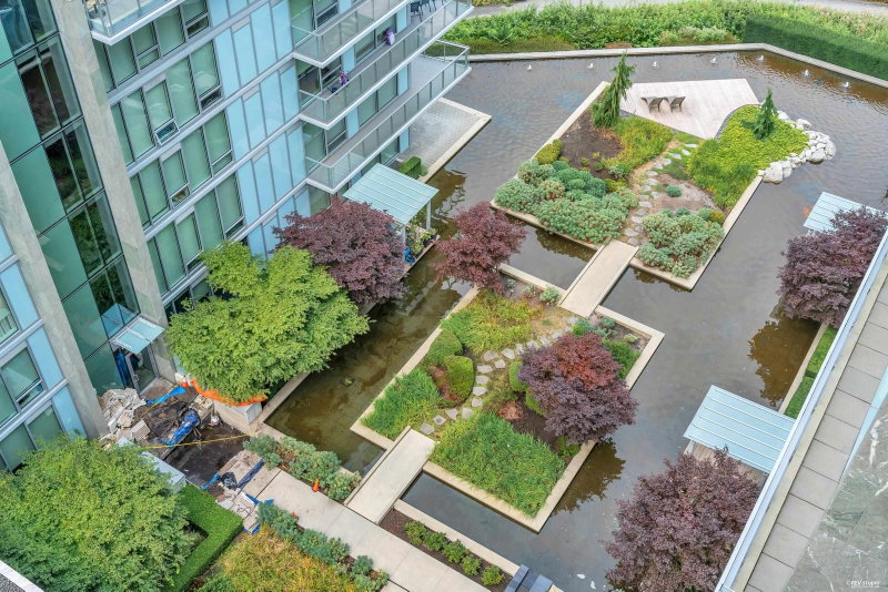 1106 - 6633 Pearson Way