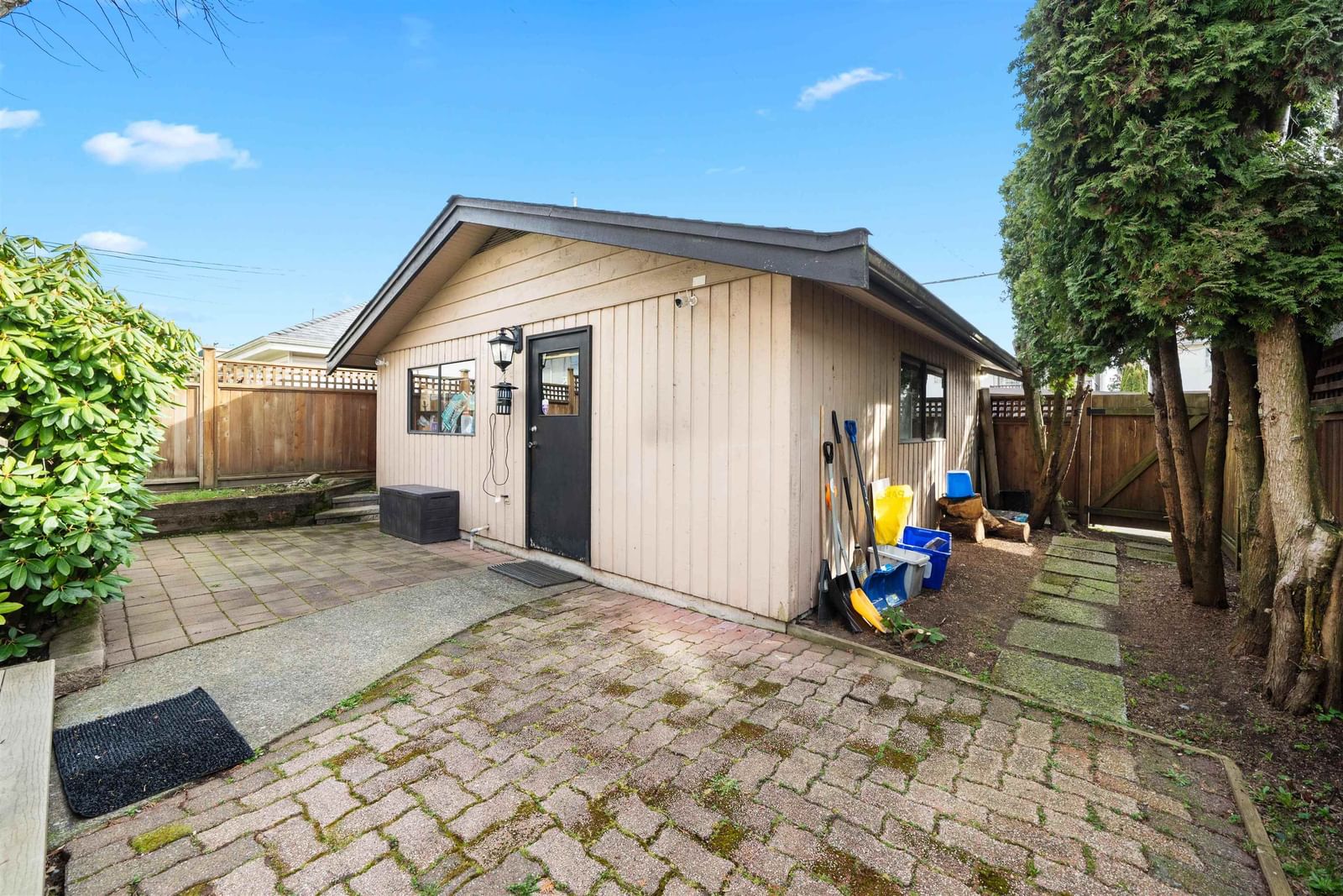 Listing Image 28