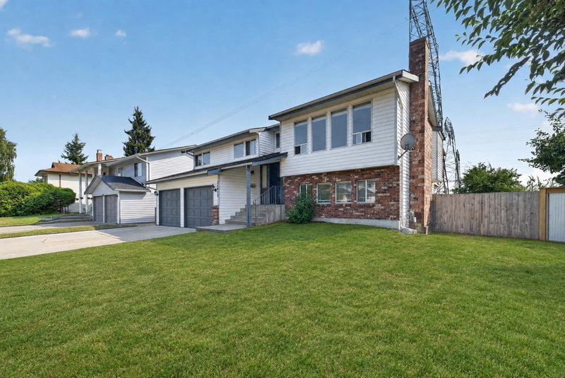 32478 Qualicum Place