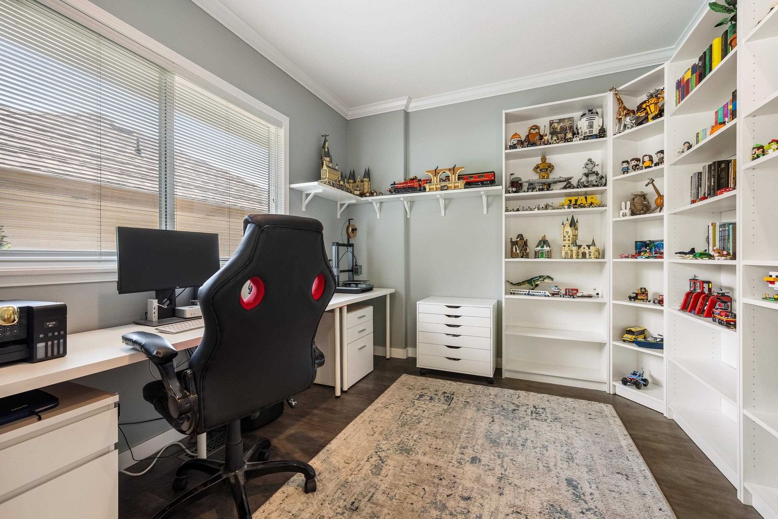 Listing Image 9