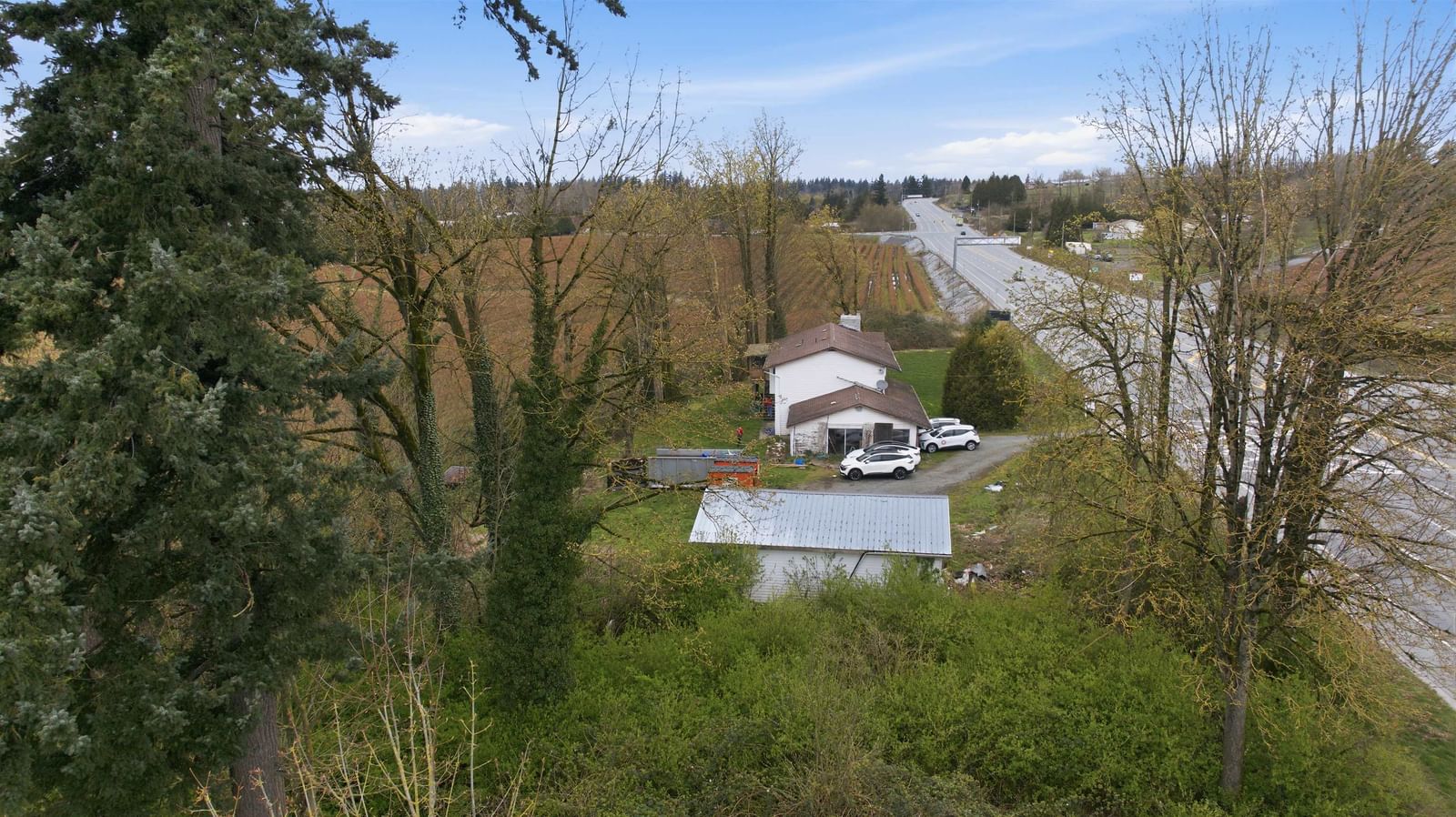 Listing Image 5