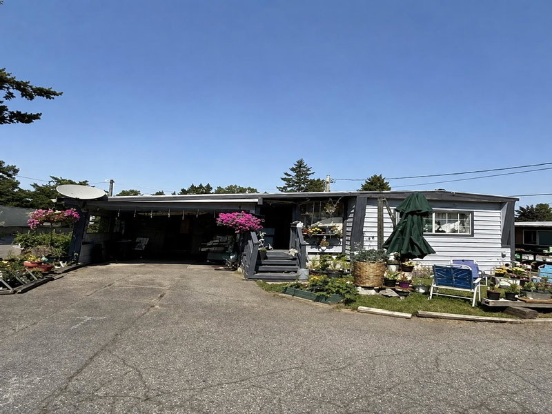 17 - 16039 Fraser Highway