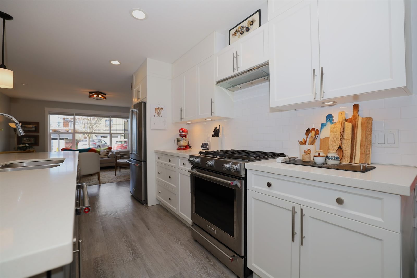 Listing Image 15