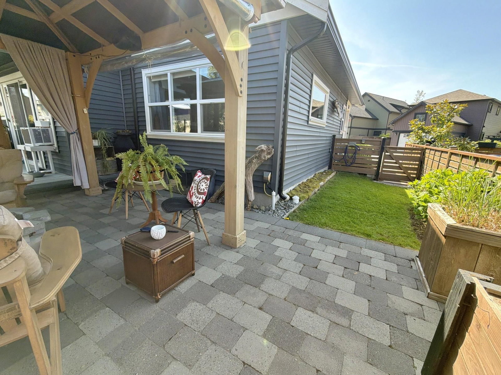 Listing Image 22