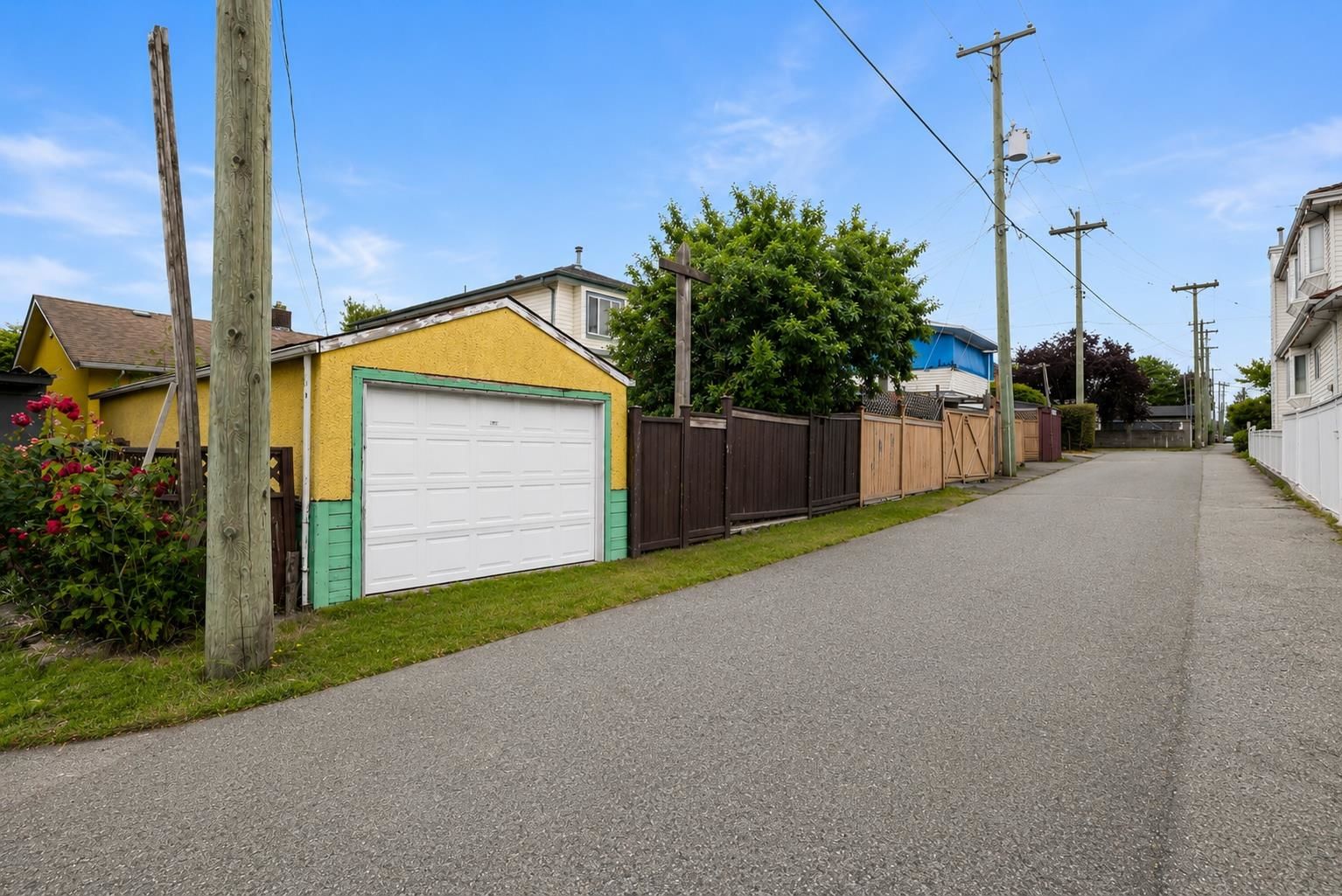Listing Image 10