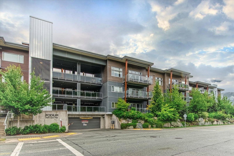 110 - 1025 Legacy Way
