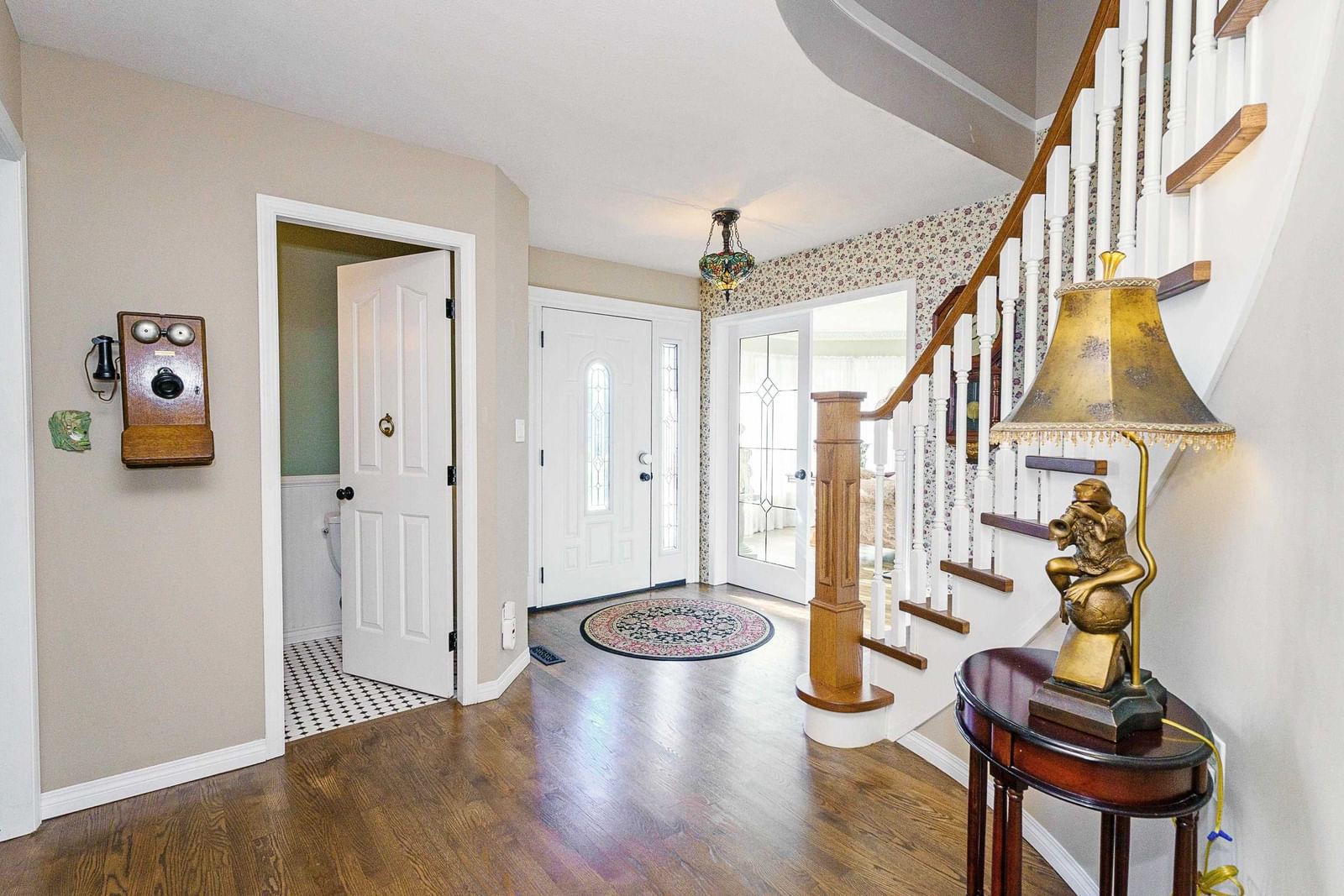 Listing Image 19