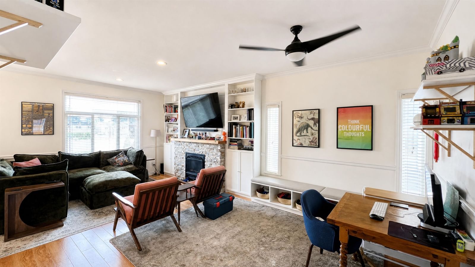 Listing Image 9