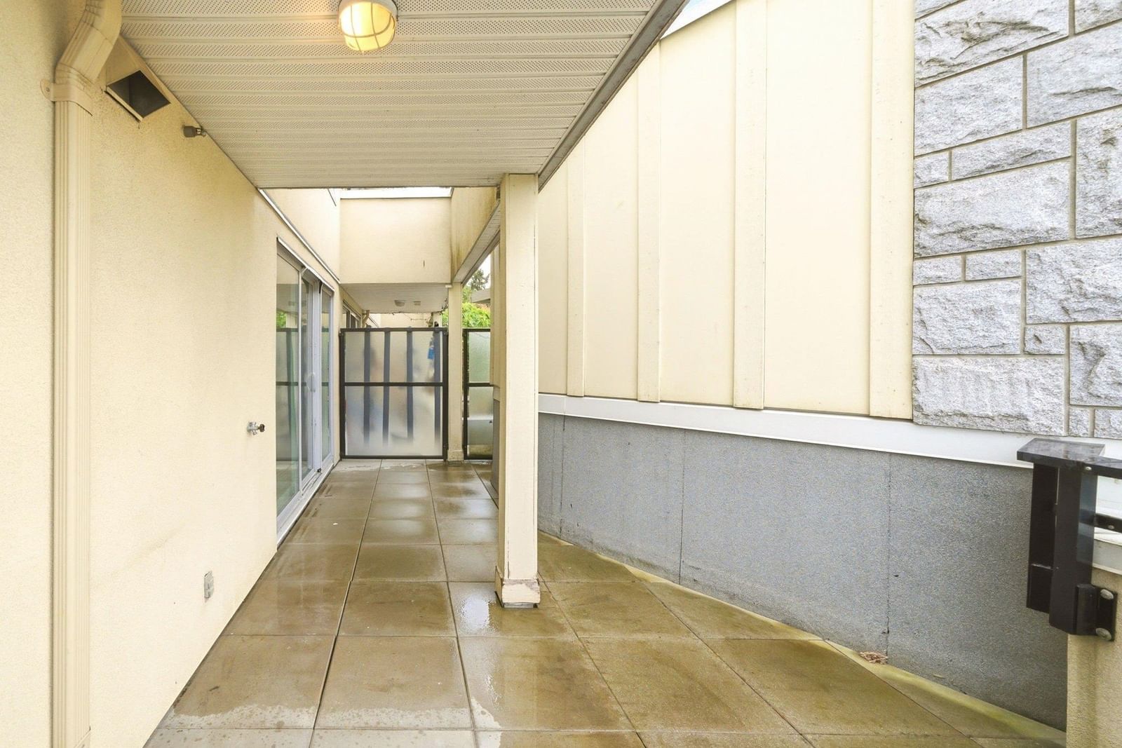 Listing Image 26