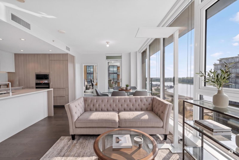 1300 - 3200 Corvette Way