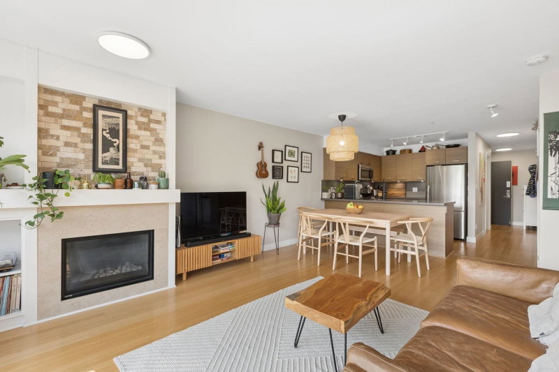 207 - 3732 Mt Seymour Parkway