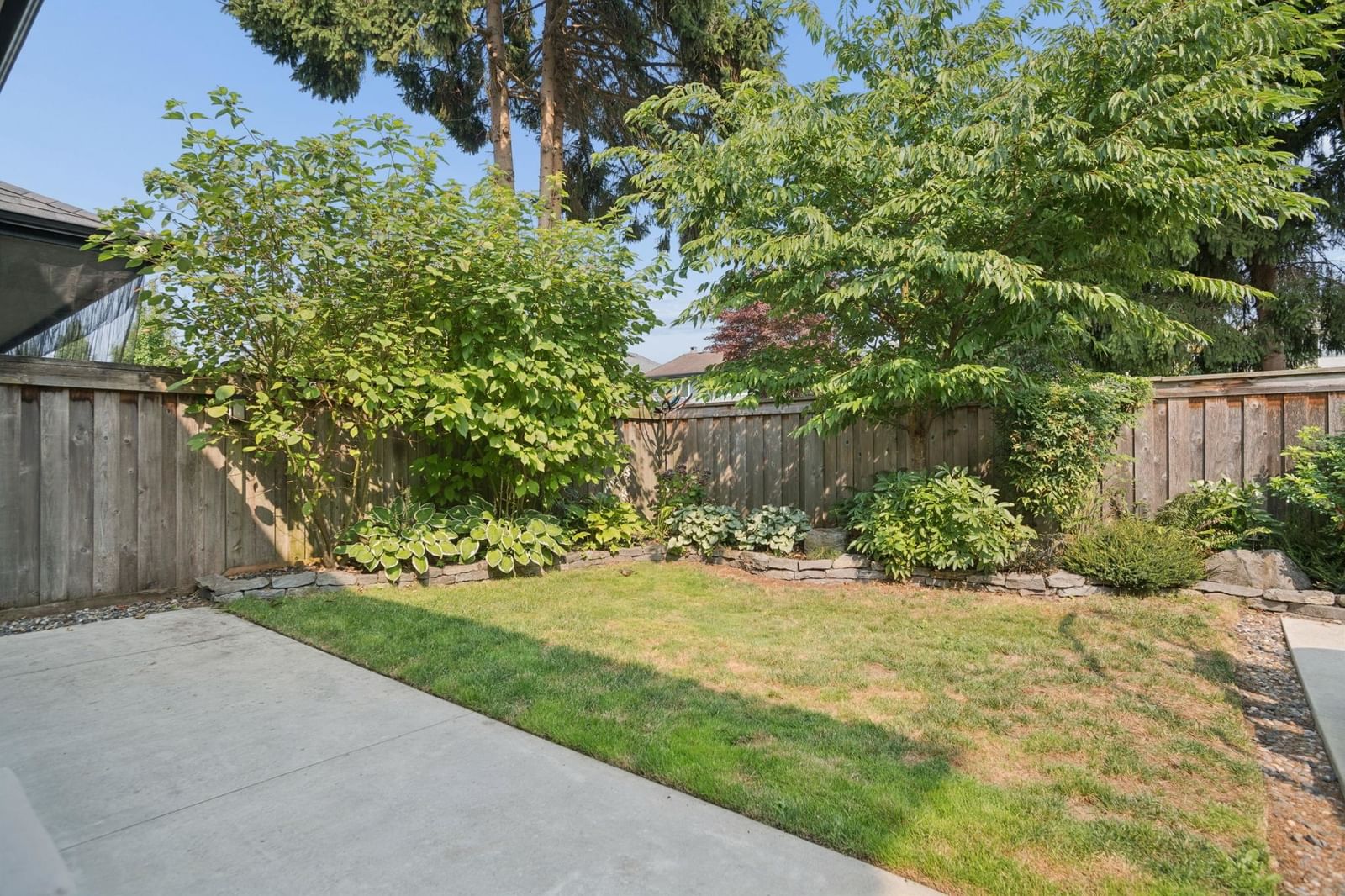 Listing Image 26