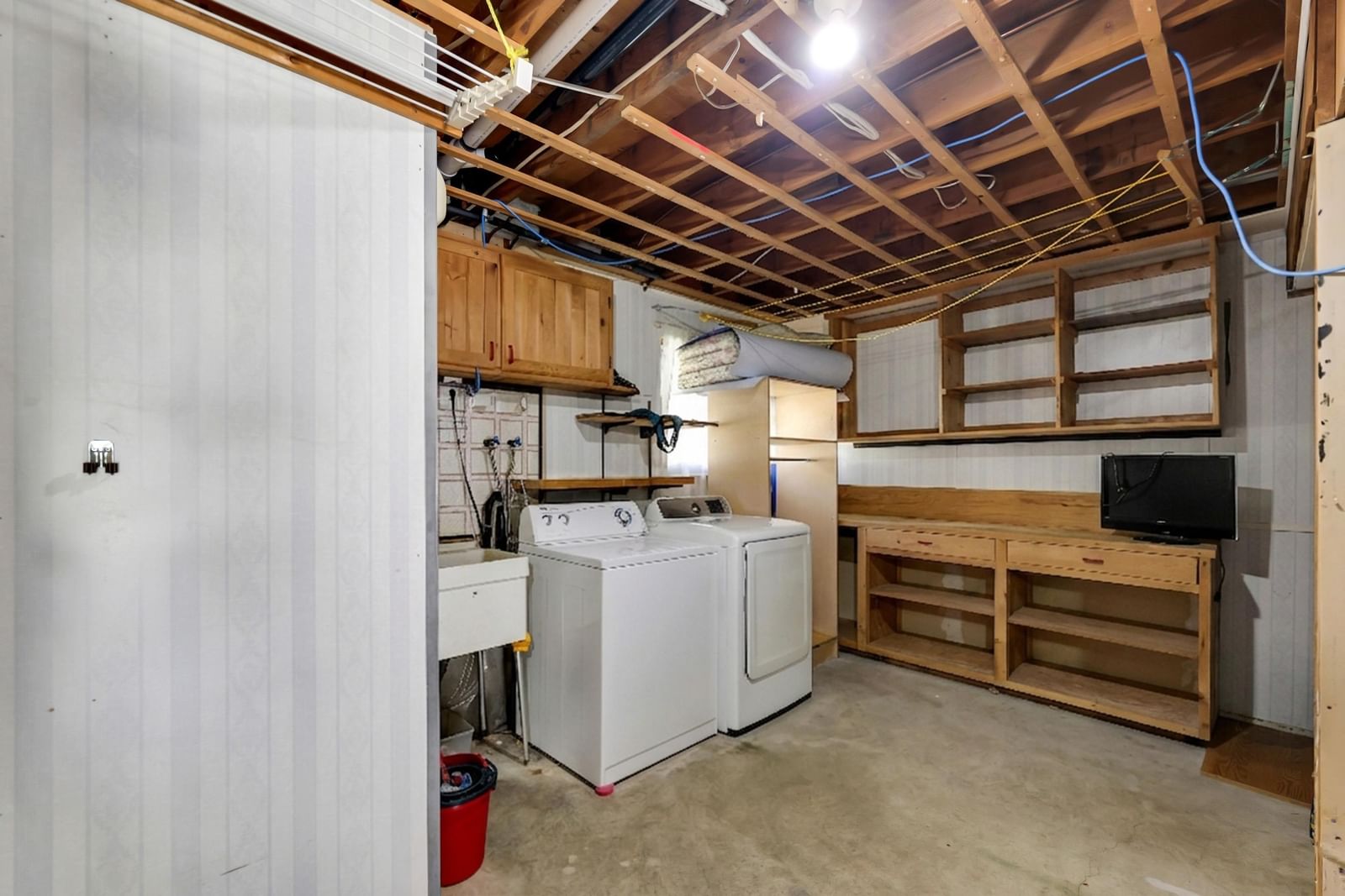 Listing Image 21