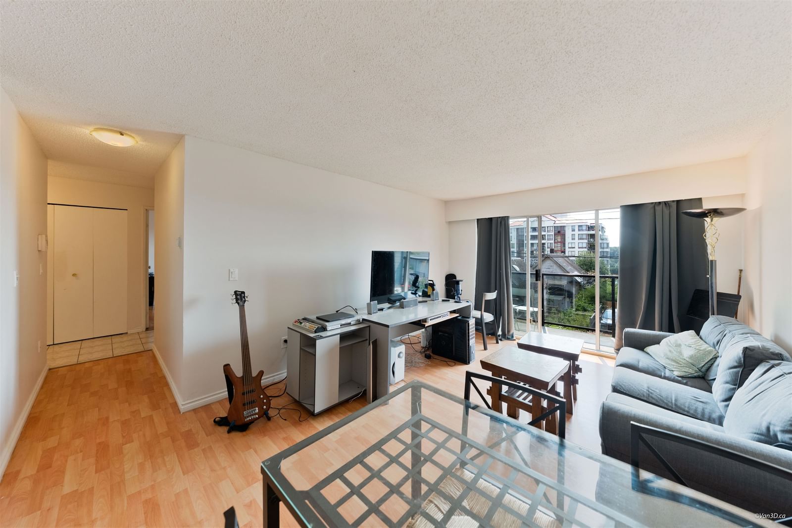 Listing Image 18