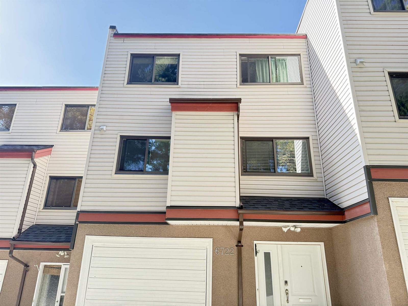 Listing Image 27