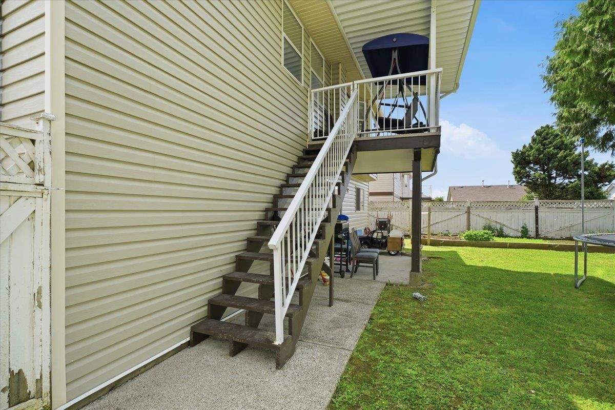 Listing Image 37