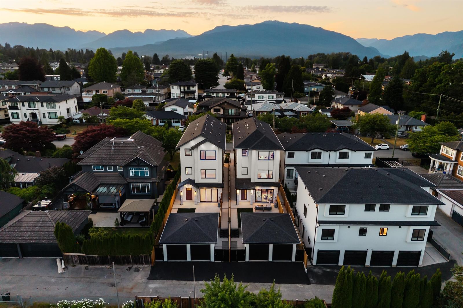 Listing Image 33