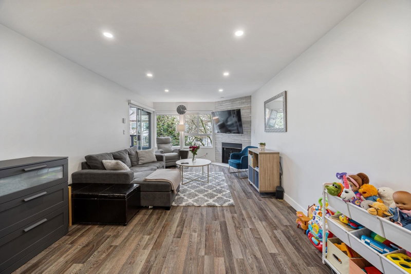 205 - 7465 Sandborne Avenue