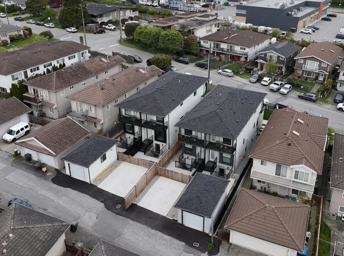Listing Image 20