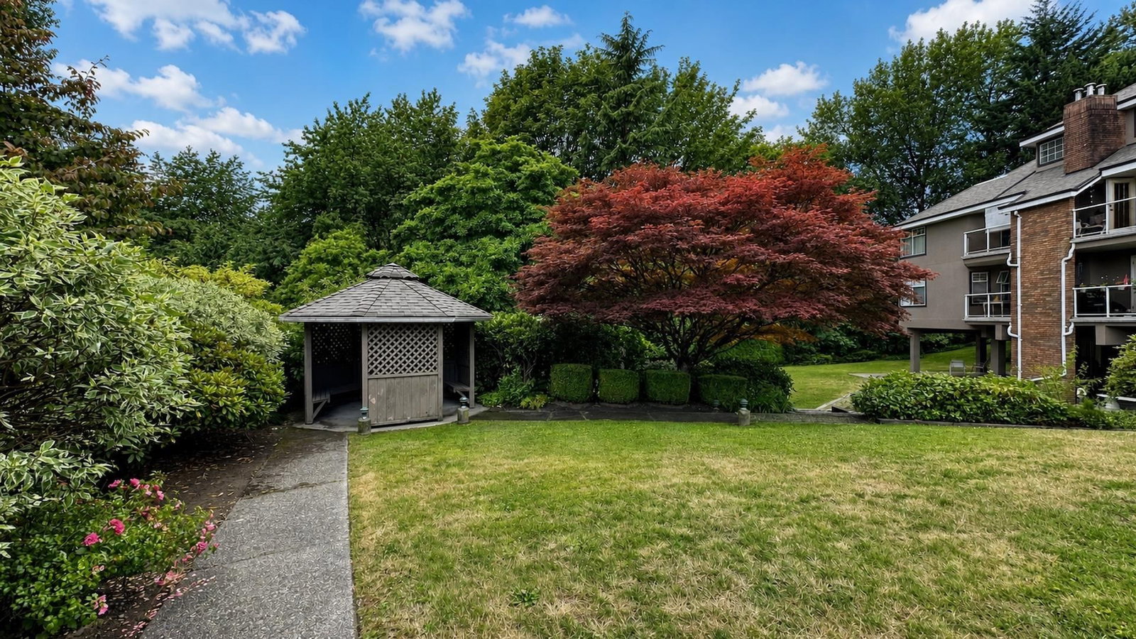 Listing Image 17