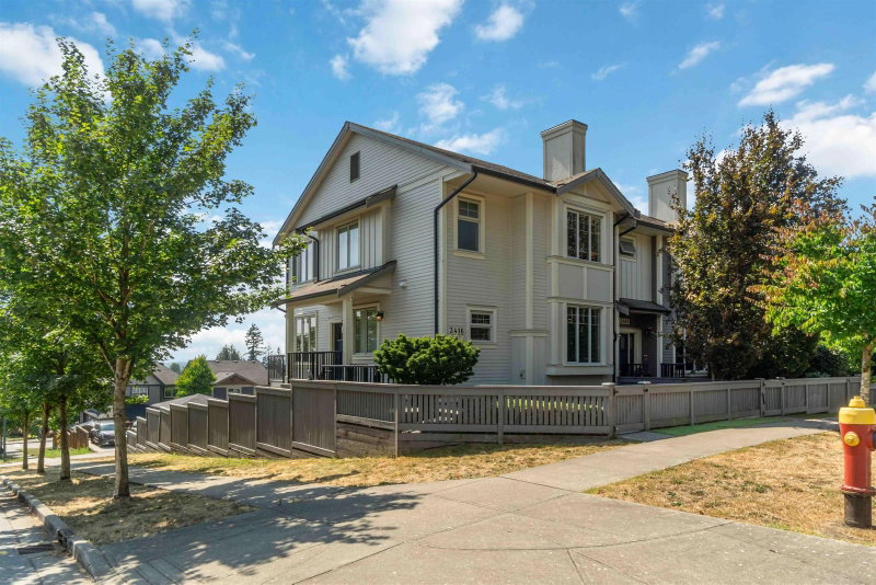108 - 3416 Roxton Avenue