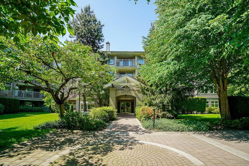401 - 15220 Guildford Drive