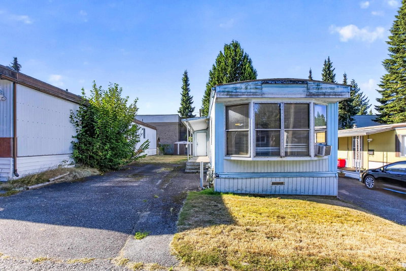 14 - 21163 Lougheed Highway