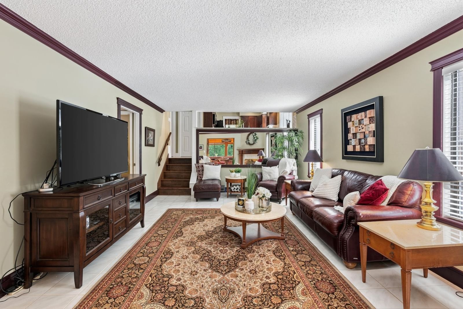 Listing Image 17
