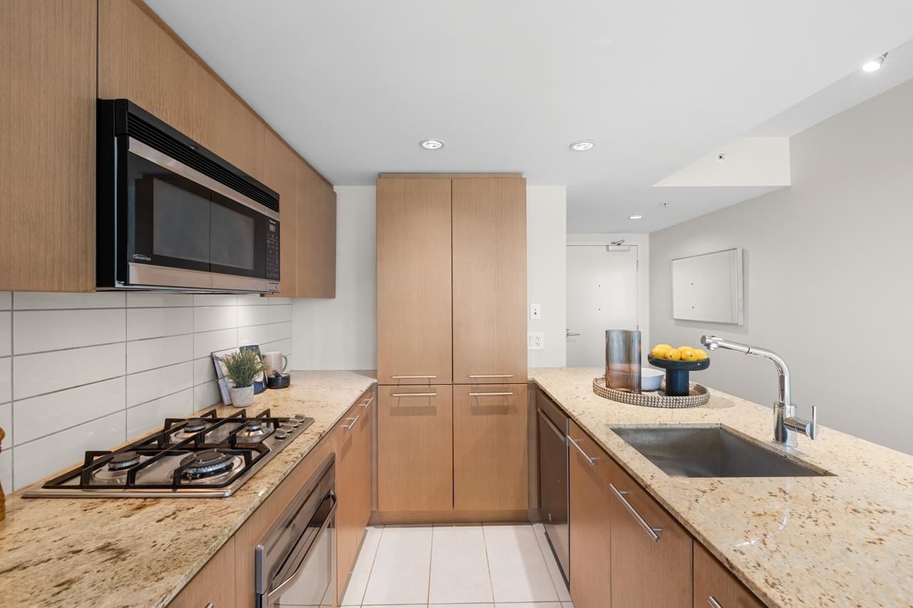 Listing Image 15