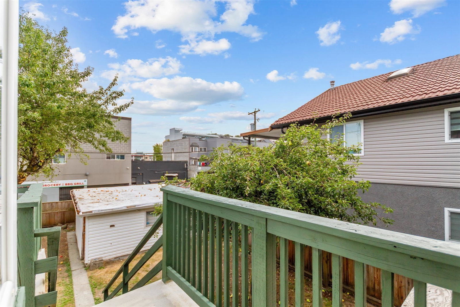 Listing Image 19