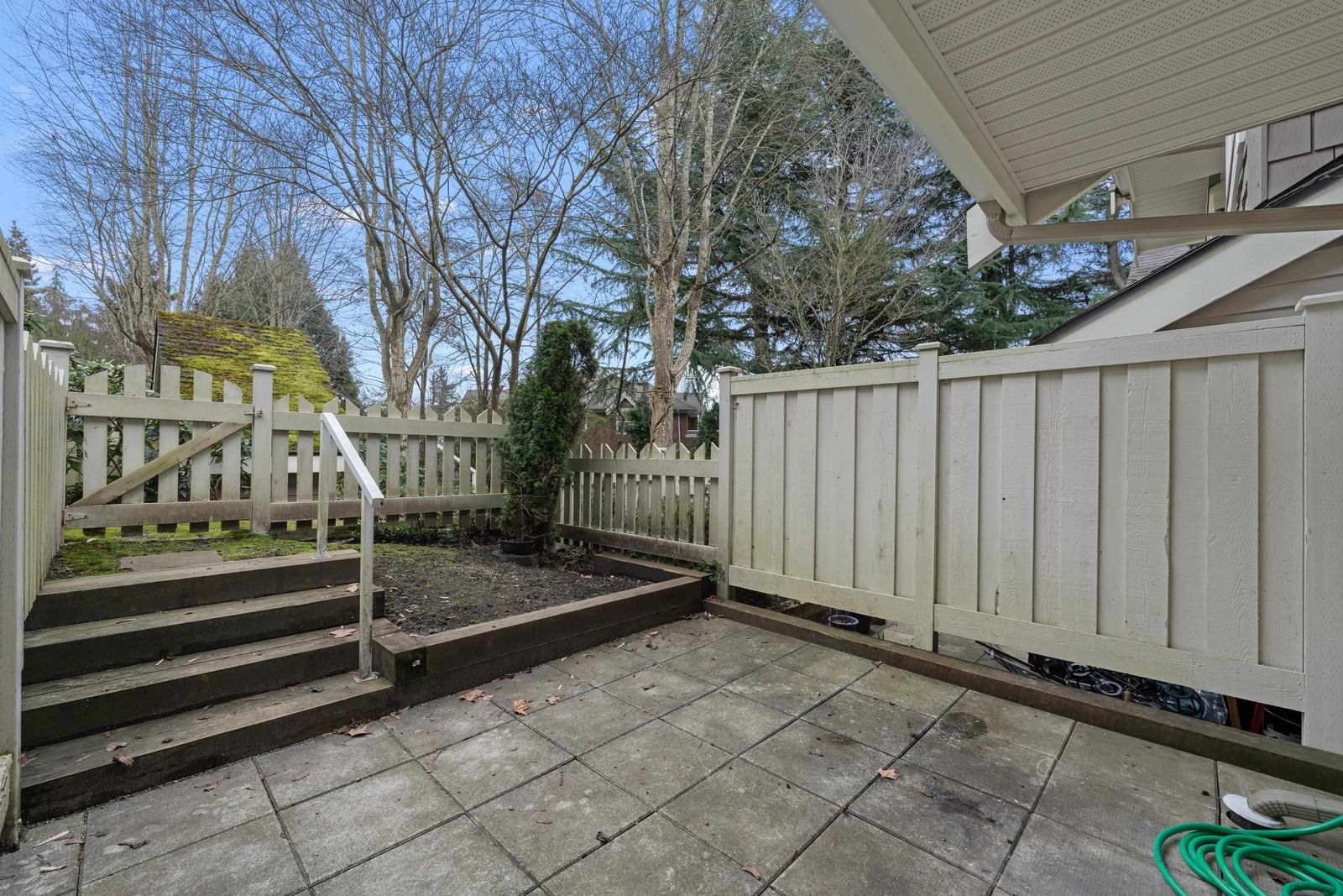 Listing Image 25