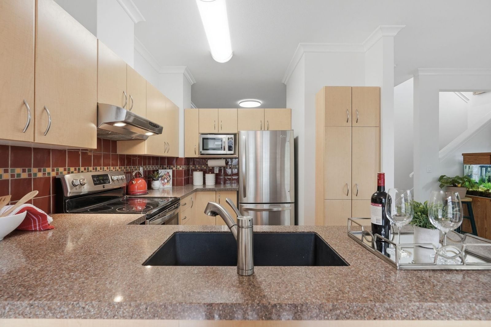 Listing Image 13